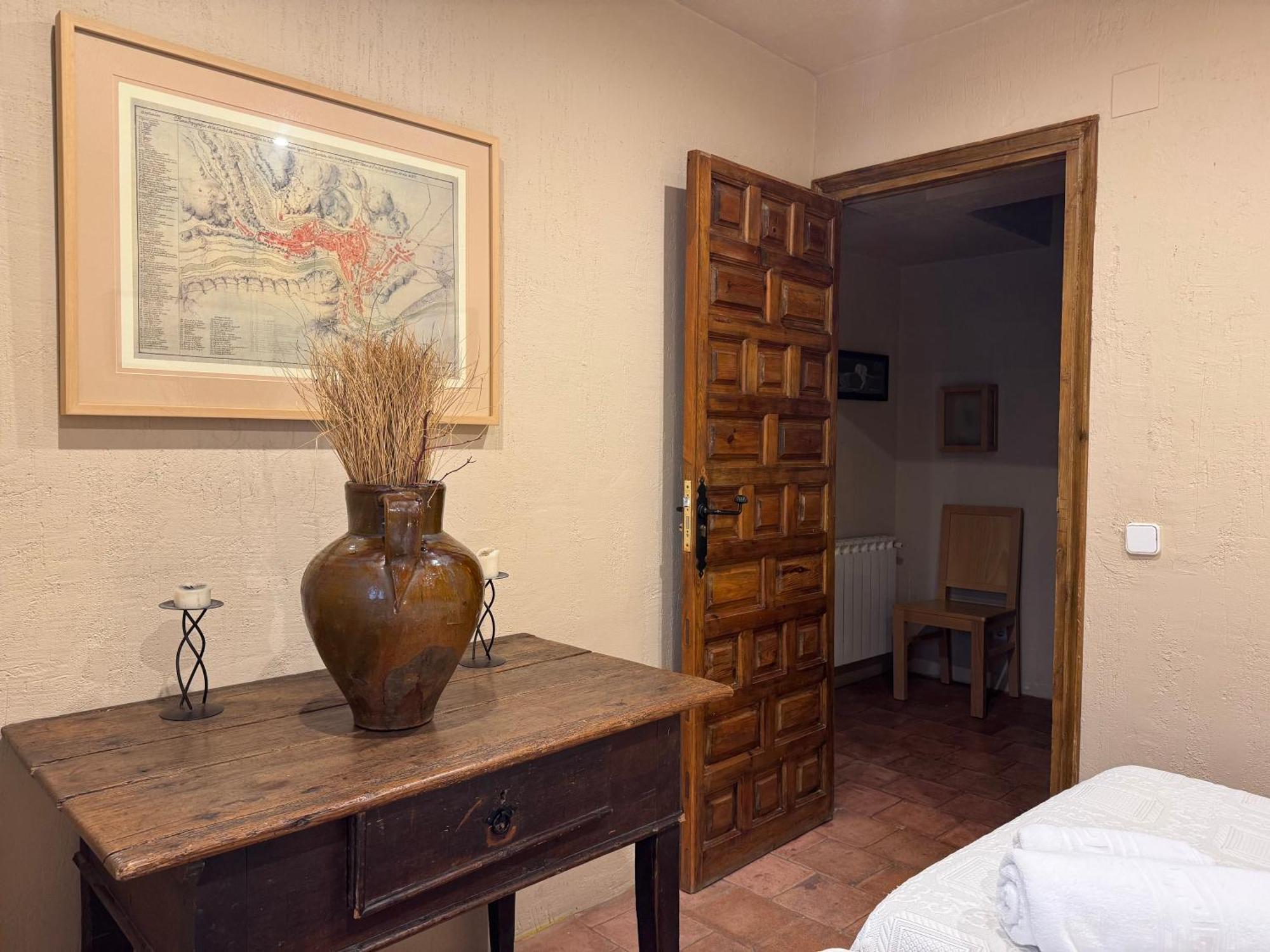شقة La Casa De San Pedro كوينكا المظهر الخارجي الصورة
